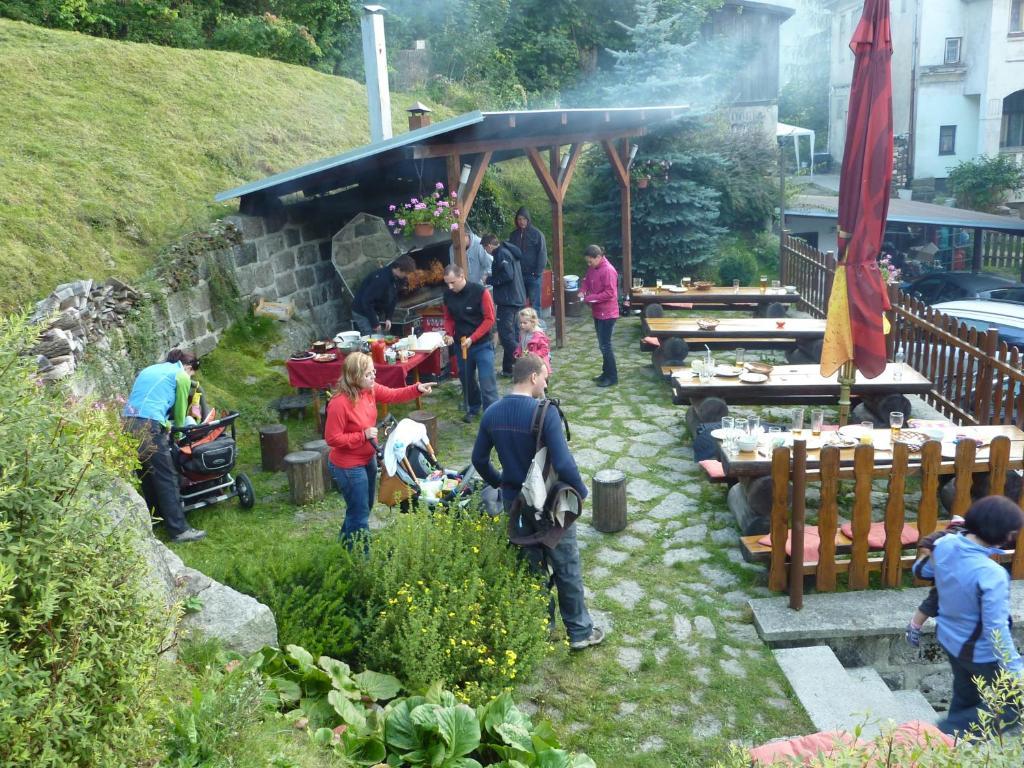 Penzion Na Rozcesti Janov nad Nisou Ngoại thất bức ảnh