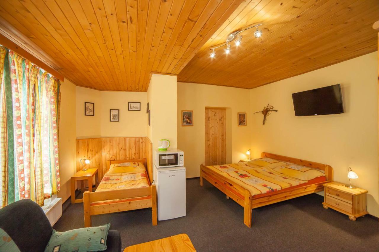Penzion Na Rozcesti Janov nad Nisou Ngoại thất bức ảnh
